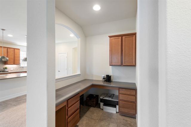 6516 Roaring Creek, Denton, TX 76226