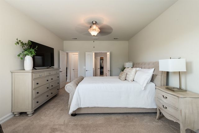 6516 Roaring Creek, Denton, TX 76226