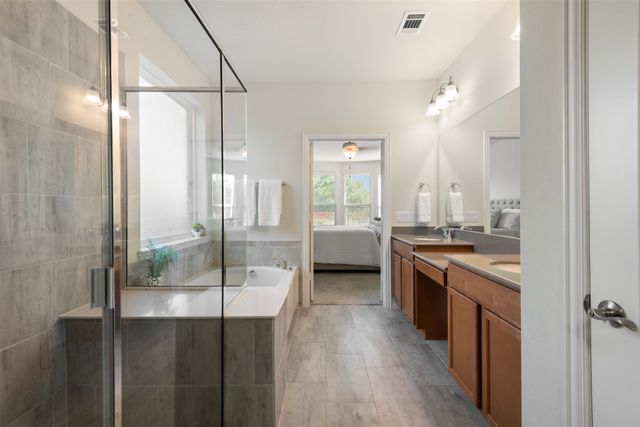 6516 Roaring Creek, Denton, TX 76226