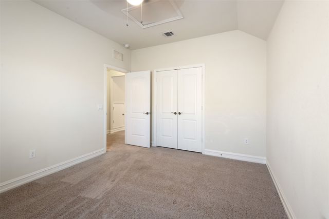 6516 Roaring Creek, Denton, TX 76226