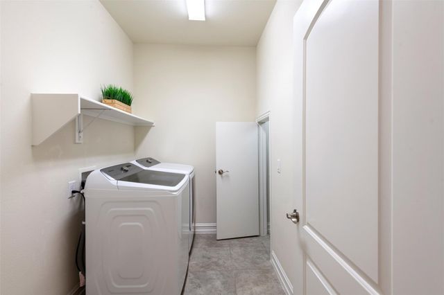 6516 Roaring Creek, Denton, TX 76226