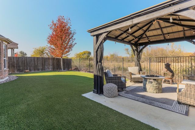 6516 Roaring Creek, Denton, TX 76226