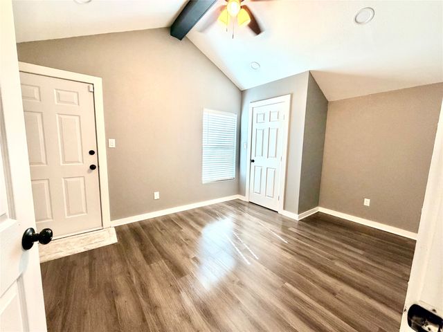 1613 W 11th Avenue, Corsicana, TX 75110