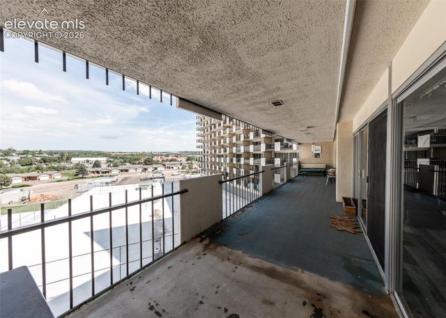 411 Lakewood Circle C404, Colorado Springs, CO 80910
