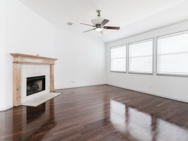 1016 Bonanza Drive, Arlington, TX 76001
