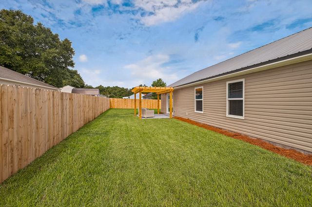 3312 Skywagon Drive, Crestview, FL 32539