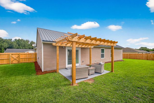 3312 Skywagon Drive, Crestview, FL 32539