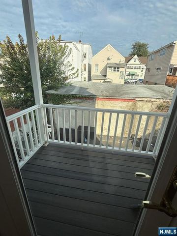 111 E 22nd Street 201, Paterson, NJ 07514