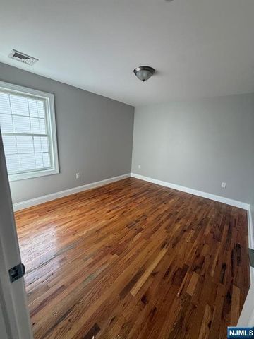 111 E 22nd Street 201, Paterson, NJ 07514