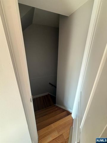 111 E 22nd Street 201, Paterson, NJ 07514