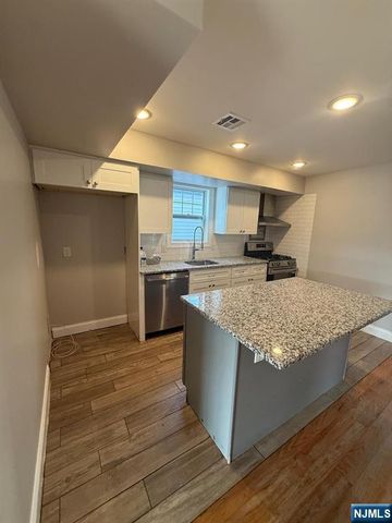 111 E 22nd Street 201, Paterson, NJ 07514