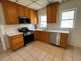 23 Tower St 3, Boston, MA 02130