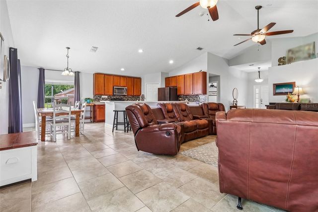 4181 WALTHAM FOREST DRIVE, Tavares, FL 32778