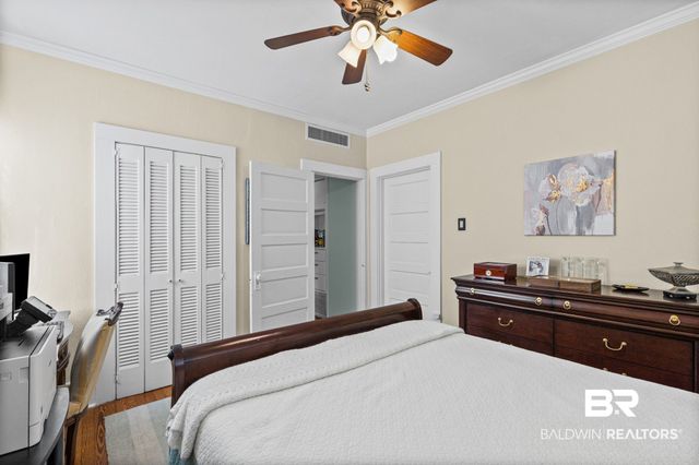 16 Macy Place, Mobile, AL 36604