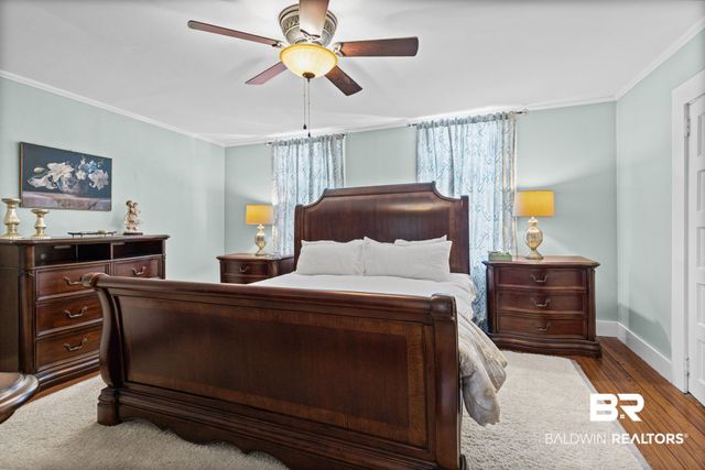 16 Macy Place, Mobile, AL 36604