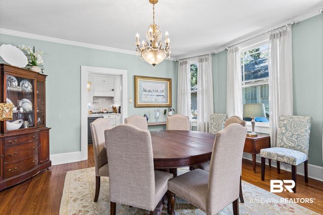 16 Macy Place, Mobile, AL 36604