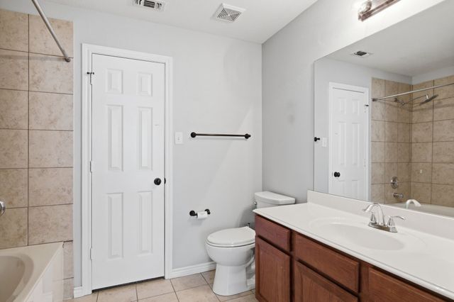 3820 Vista Mar Drive, Fort Worth, TX 76040