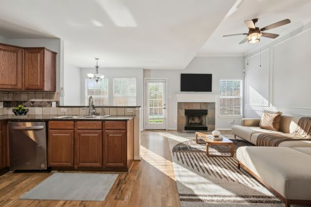 3820 Vista Mar Drive, Fort Worth, TX 76040
