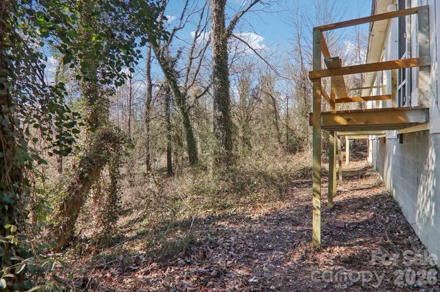 71,73,75 Forest Drive, Clyde, NC 28721