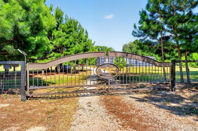 890 Fm 275, Emory, TX 75440
