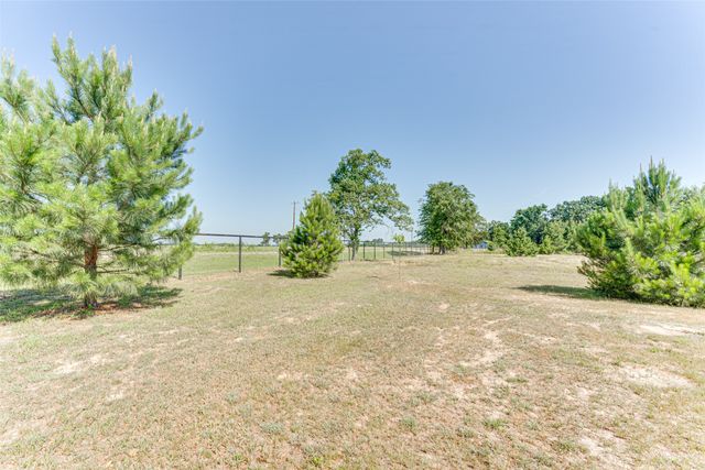 890 Fm 275, Emory, TX 75440