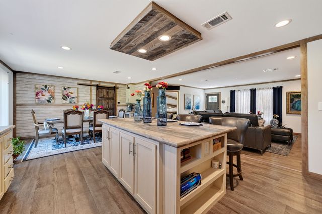 890 Fm 275, Emory, TX 75440