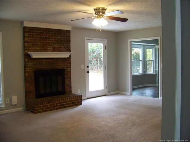 6308 DORSET Avenue, Fayetteville, NC 28303