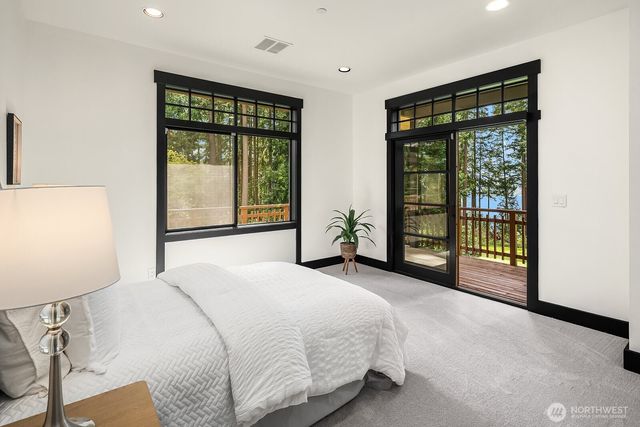 20113 SE 30th Street, Sammamish, WA 98075