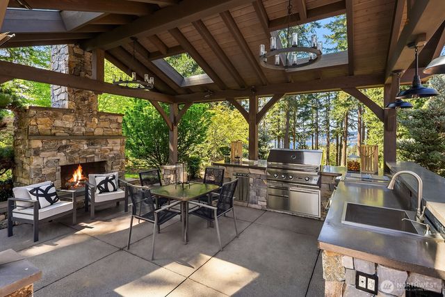 20113 SE 30th Street, Sammamish, WA 98075