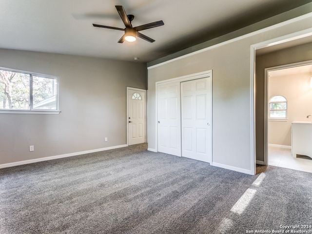 2390 Vivroux Ranch Rd, Seguin, TX 78155