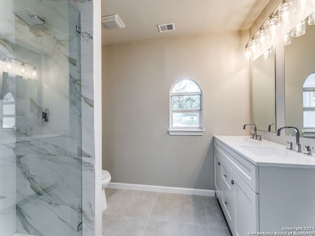 2390 Vivroux Ranch Rd, Seguin, TX 78155