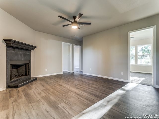 2390 Vivroux Ranch Rd, Seguin, TX 78155