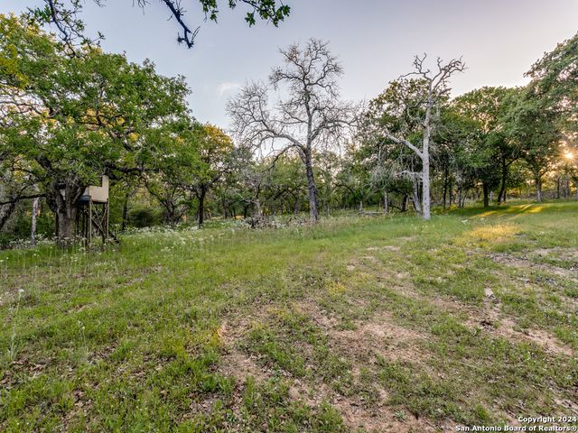 2390 Vivroux Ranch Rd, Seguin, TX 78155