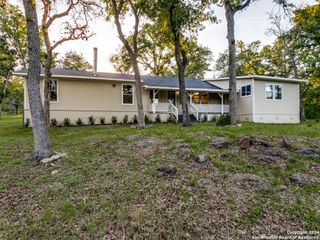 2390 Vivroux Ranch Rd, Seguin, TX 78155
