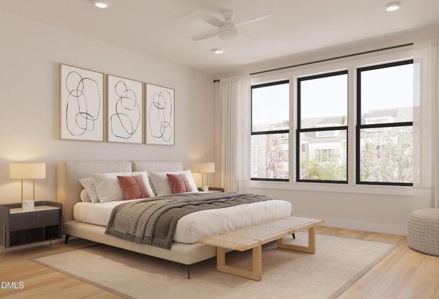 518 Morehead Avenue 202, Durham, NC 27707