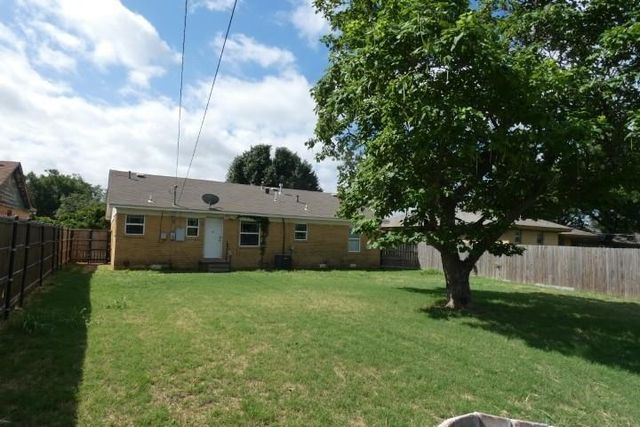 1624 NW 24th St, Lawton, OK 73505
