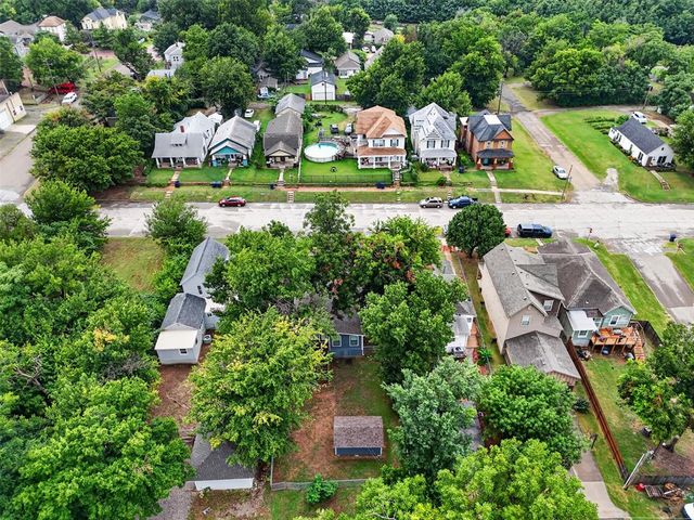 414 N Division Street, Guthrie, OK 73044