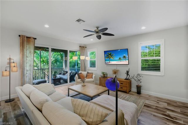 6947 Avalon CIR # 1908, Naples, FL 34112