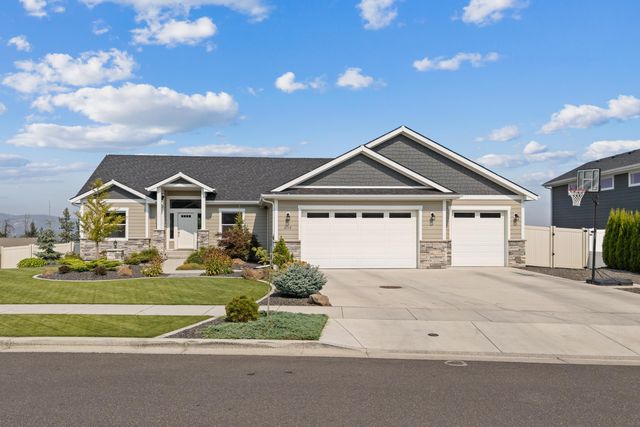 2712 W Howesdale Rd, Spokane, WA 99208