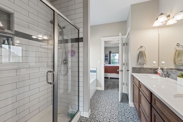 2712 W Howesdale Rd, Spokane, WA 99208