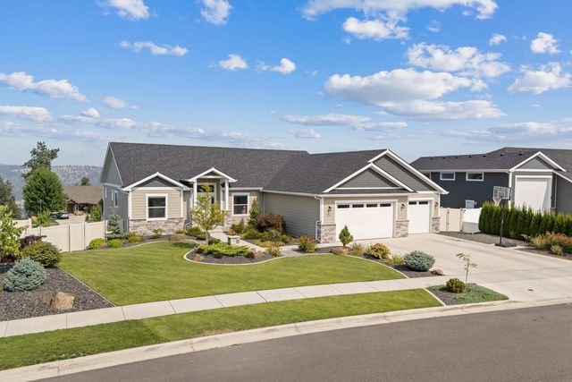 2712 W Howesdale Rd, Spokane, WA 99208