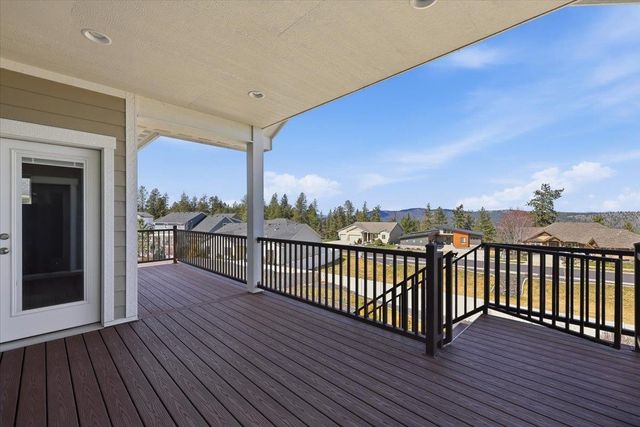 2712 W Howesdale Rd, Spokane, WA 99208