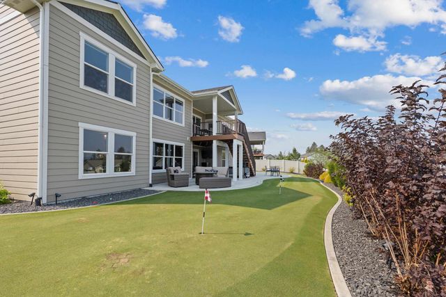 2712 W Howesdale Rd, Spokane, WA 99208