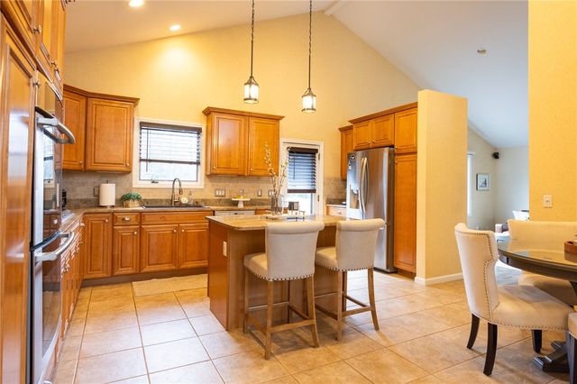 226 Angell Road, Lincoln, RI 02865