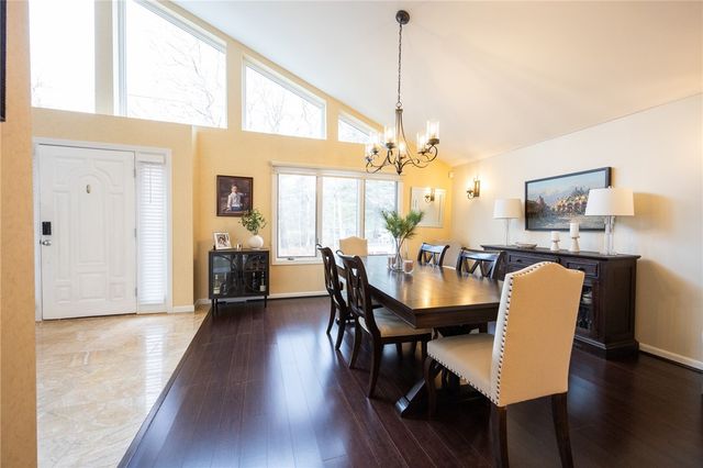 226 Angell Road, Lincoln, RI 02865