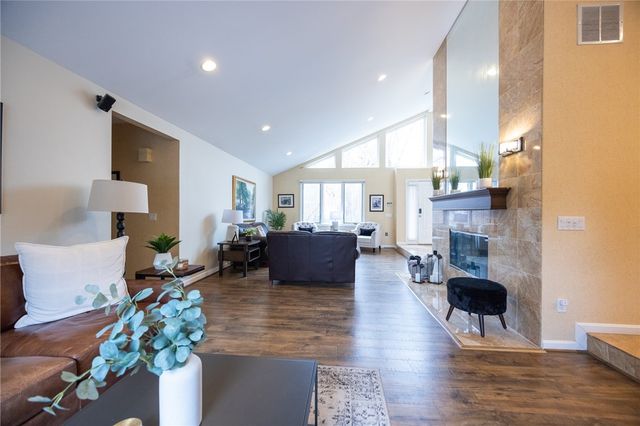 226 Angell Road, Lincoln, RI 02865