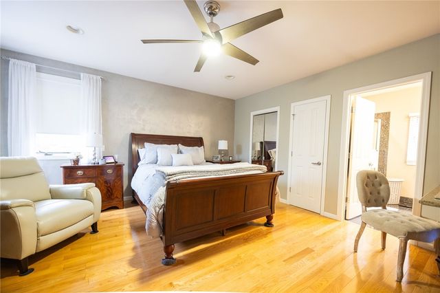 226 Angell Road, Lincoln, RI 02865