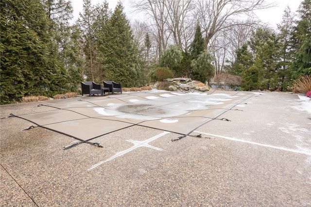226 Angell Road, Lincoln, RI 02865