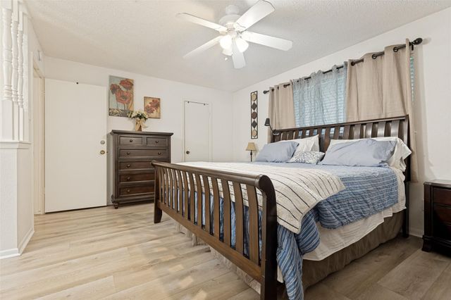 1917 New Orleans Street, Deer Park, TX 77536