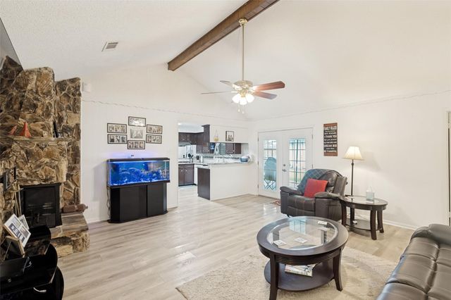 1917 New Orleans Street, Deer Park, TX 77536